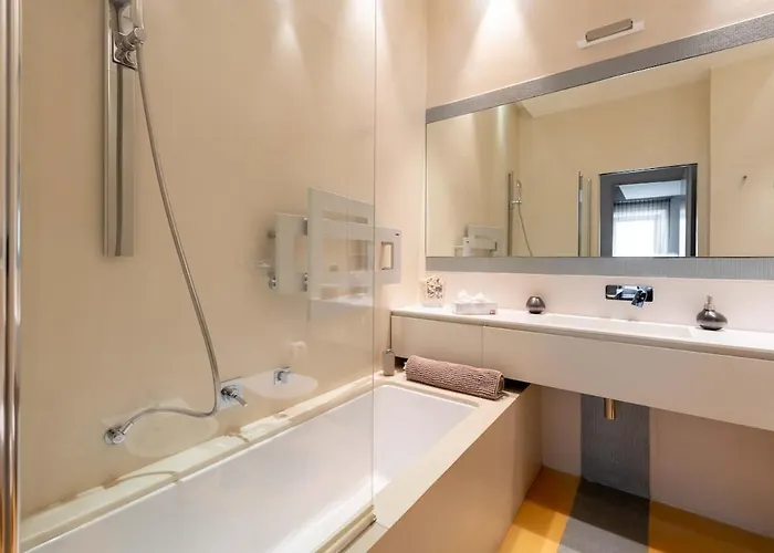 Vatican Luxury Design 3 Bedrooms Penthouse Apartment
