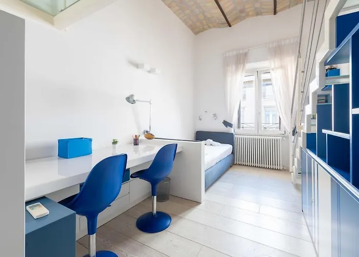 Vatican Luxury Design 3 Bedrooms Penthouse Apartment Rom