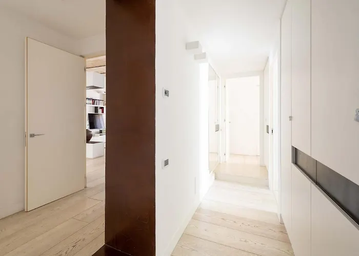 Vatican Luxury Design 3 Bedrooms Penthouse Apartment