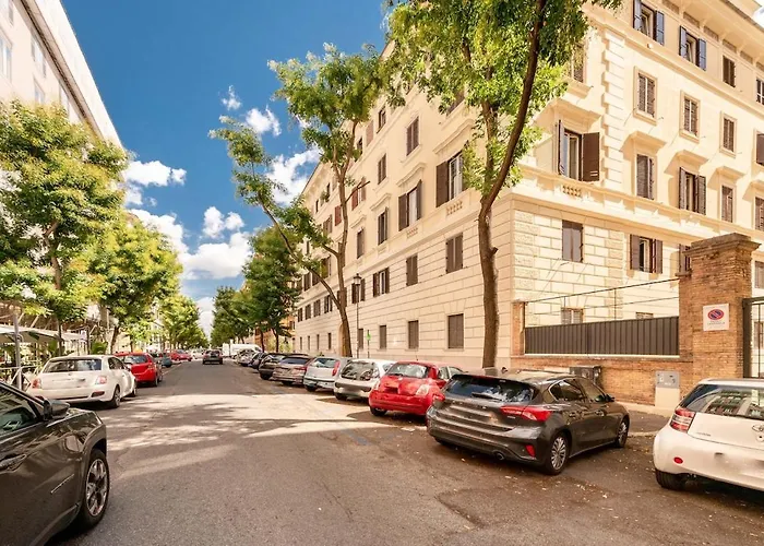 Vatican Luxury Design 3 Bedrooms Penthouse *